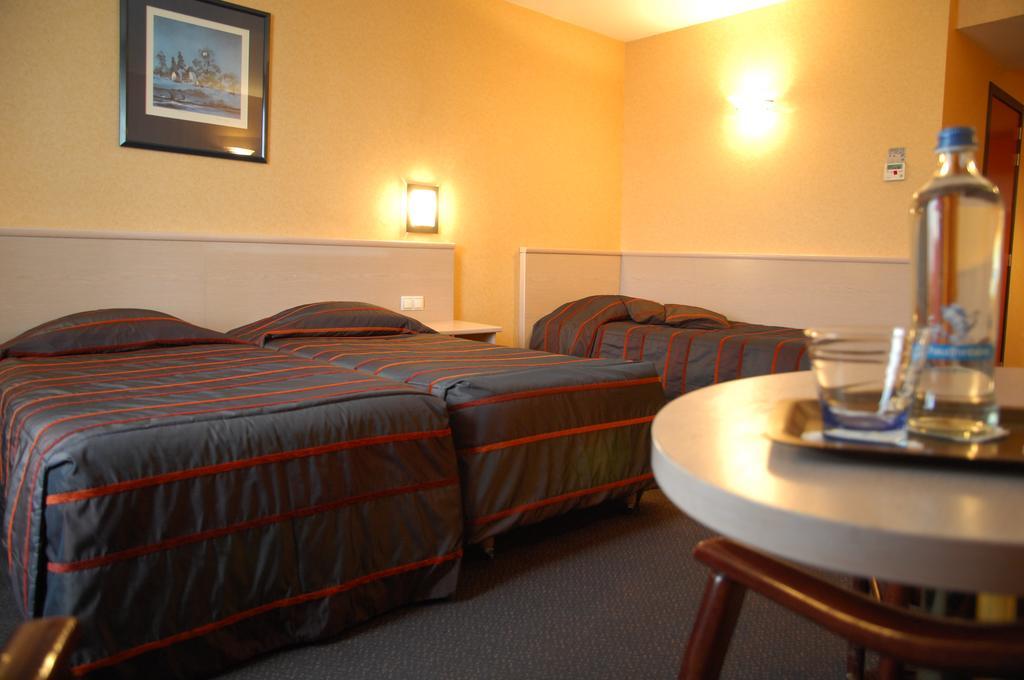 Leo Station, Et Annexes Hotel 4*