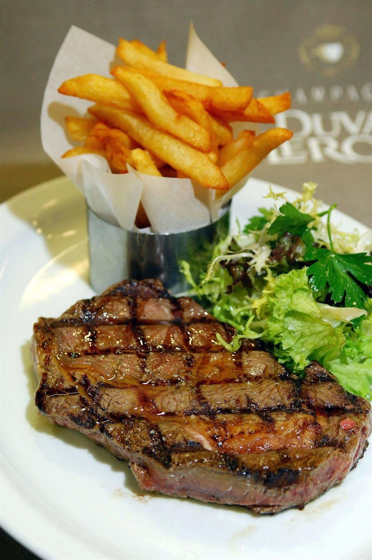 Hotel Leo Station, Et Annexes Bastogne