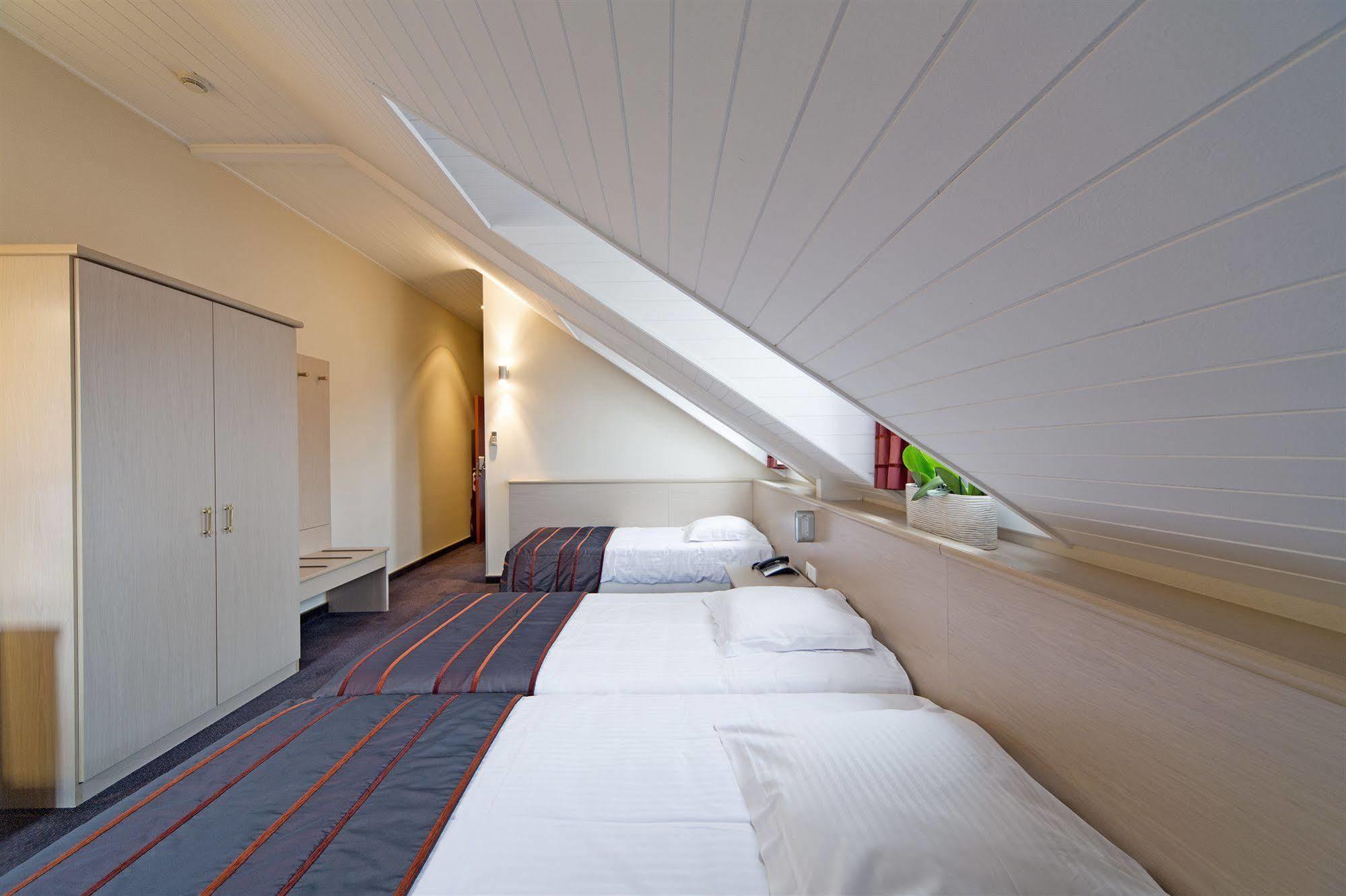Leo Station, Et Annexes Hotel 4*