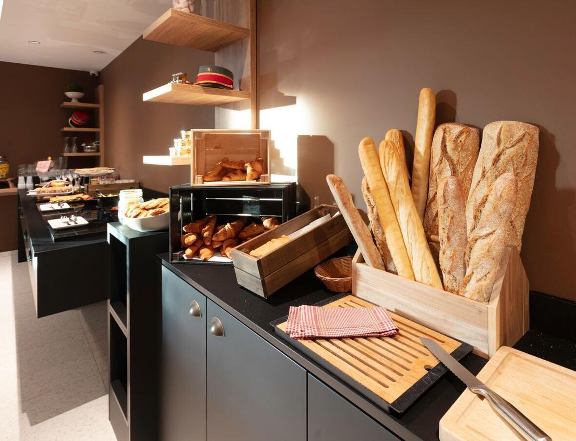 Leo Station, Et Annexes Hotel Bastogne
