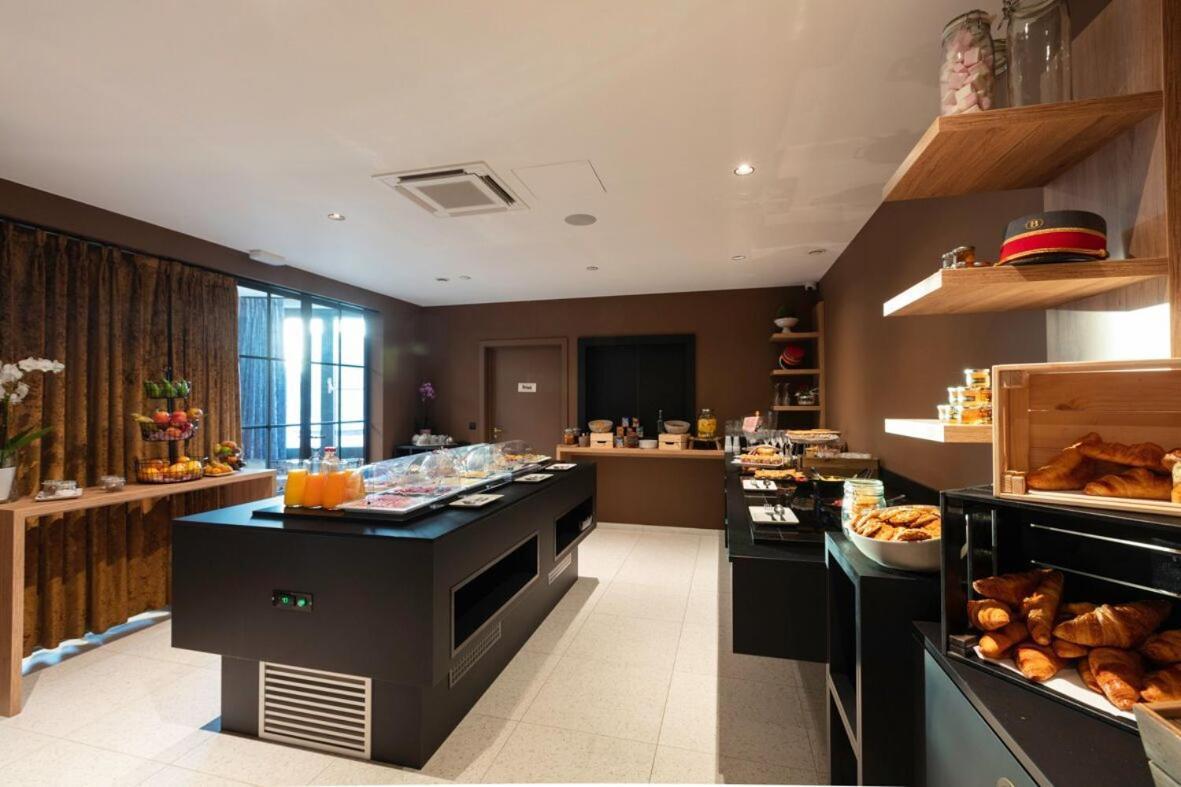 Leo Station, Et Annexes 4* Bastogne